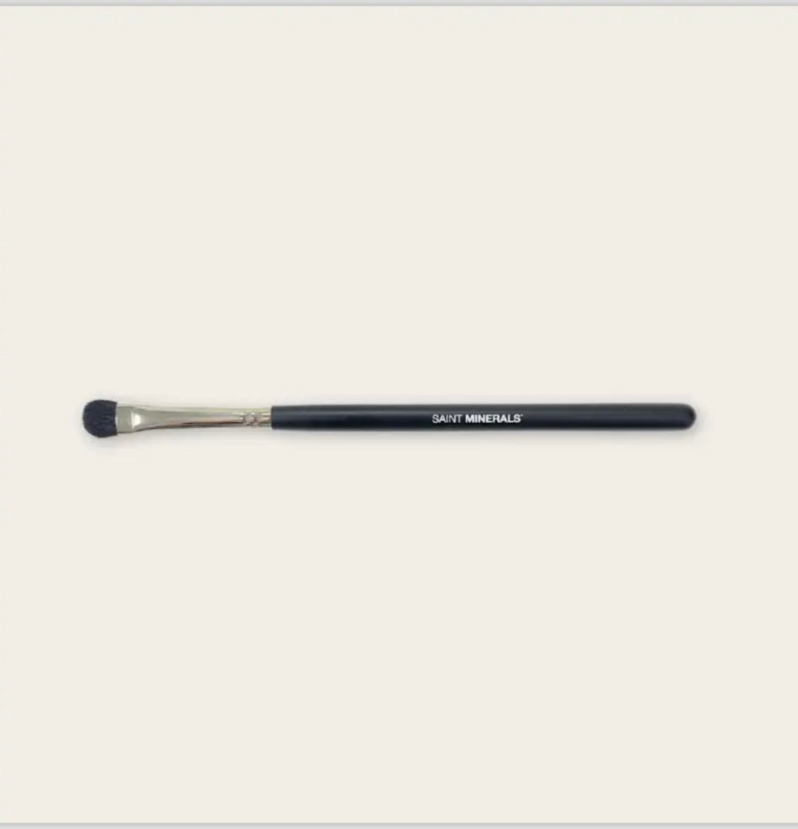 Deluxe Eyeshadow Brush - Panoply Beauty